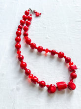 Load image into Gallery viewer, a touch of red