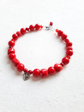 Cargar imagen en el visor de la galería, Red heart