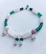 Cargar imagen en el visor de la galería, rosa y verde
