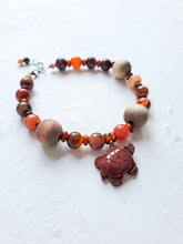 Cargar imagen en el visor de la galería, Una tortuga
