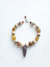 Cargar imagen en el visor de la galería, mostaza y piedra
